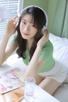 撕开校花的乳罩慢慢揉捏动图