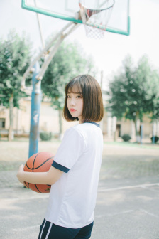 欧美《熟妇的荡欲》在线观看
